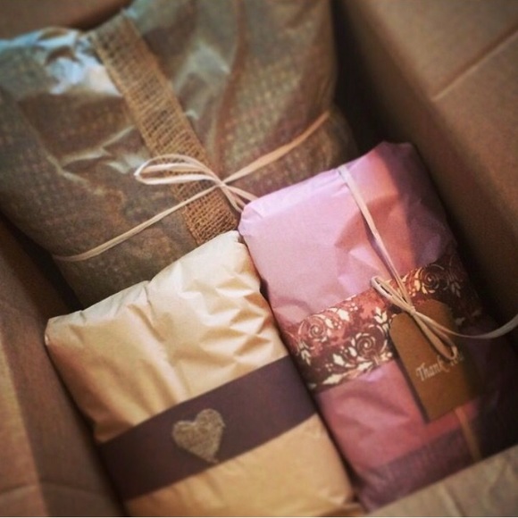 LOADED!!! 10Pc NEW XS-Small 48$ Womens Mystery Clothing Box 💕 - Picture 3 of 7